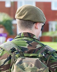 Die CARE! Dienstleistungs GmbH ist Rahmenvertragspartner der Bundeswehr Soldat